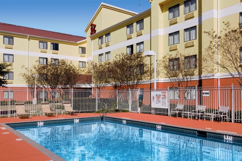 Red Roof Inn Plus+ Austin South Съоръжения снимка